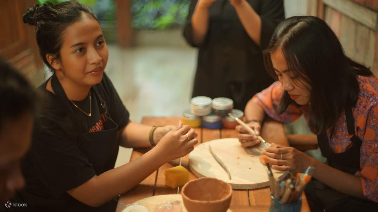 Ceramic Class Yogyakarta Klook