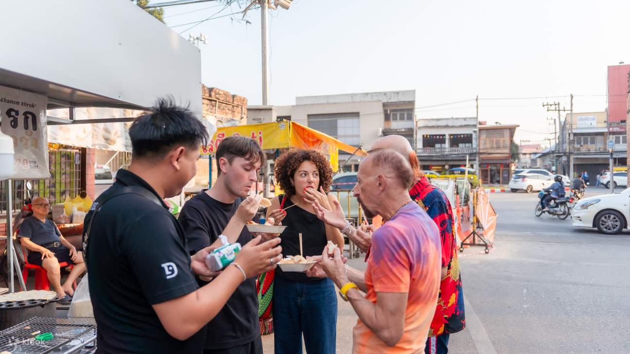 Chiang Mai Street Eats Evening Group Food Tour (Half-day) - Klook
