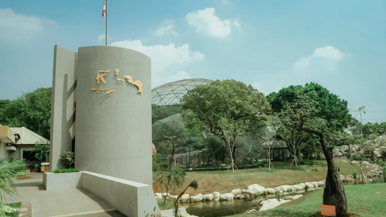 印度尼西亚迷你塔曼英达飞禽公园