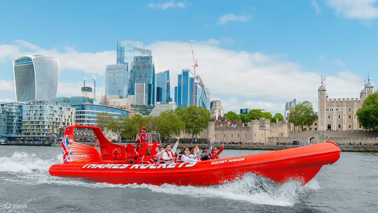 Expériences de hors-bord sur la Tamise à Londres