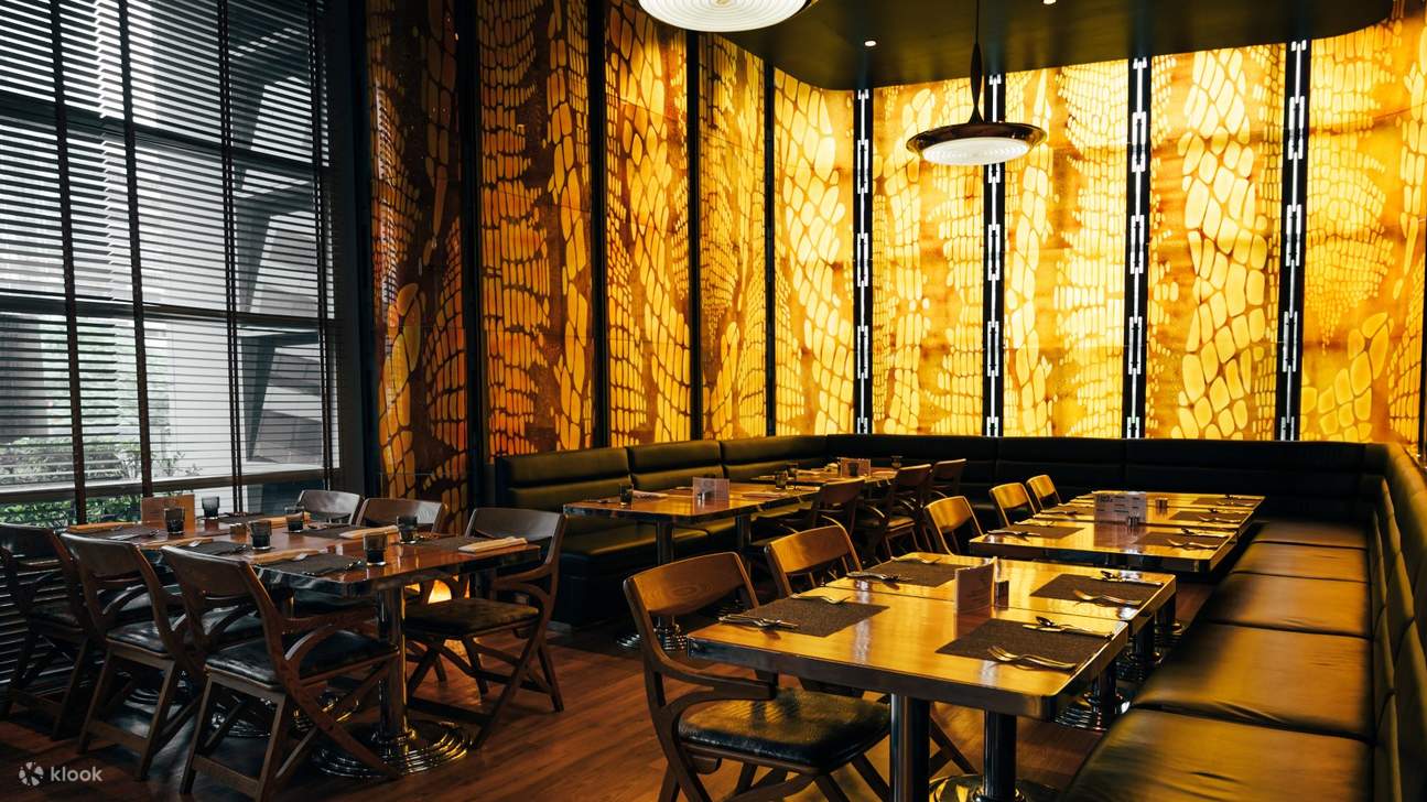 Tipsy Cow tại The Kitchen Table (W Bangkok)