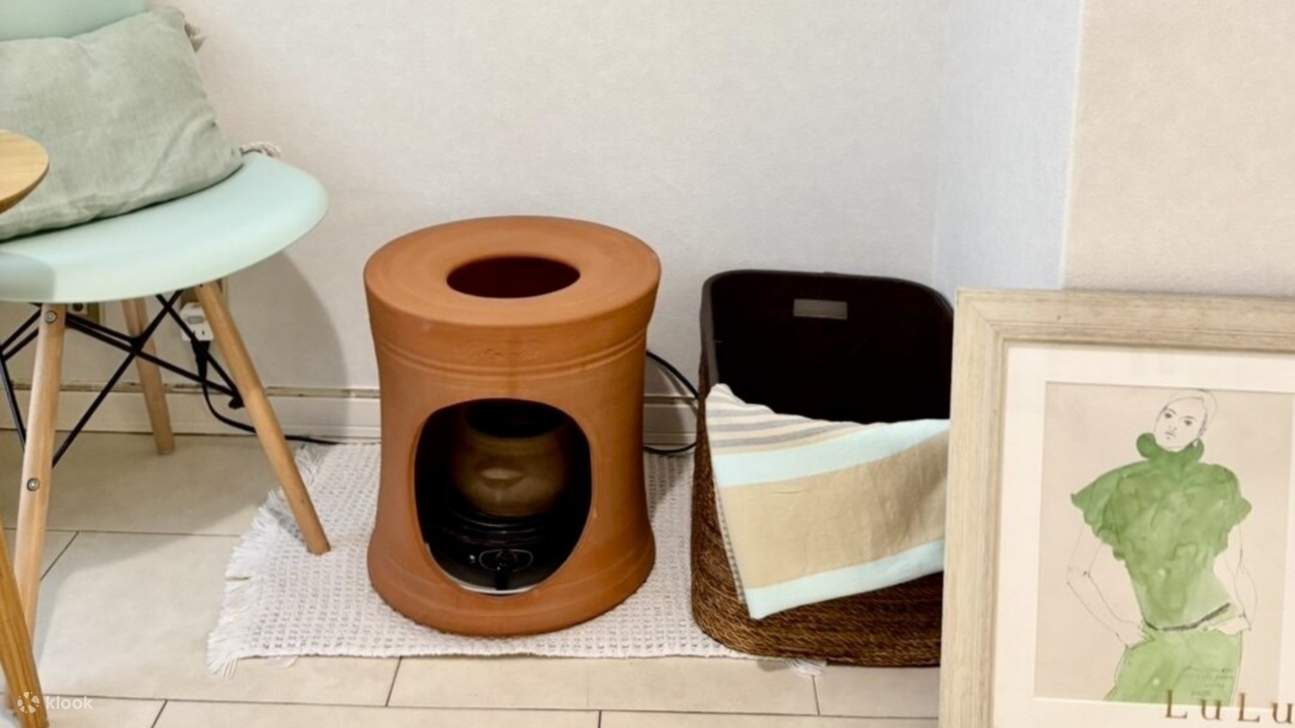 由韩国汉方专家无农药栽培的 26 种顶级汉方药材奢华配比的艾草蒸。