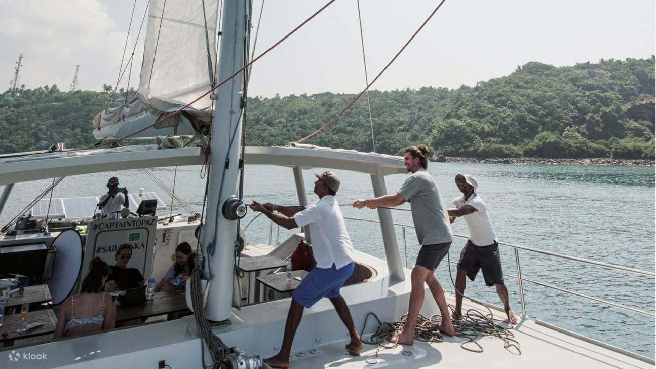 pelayaran persendirian mirissa