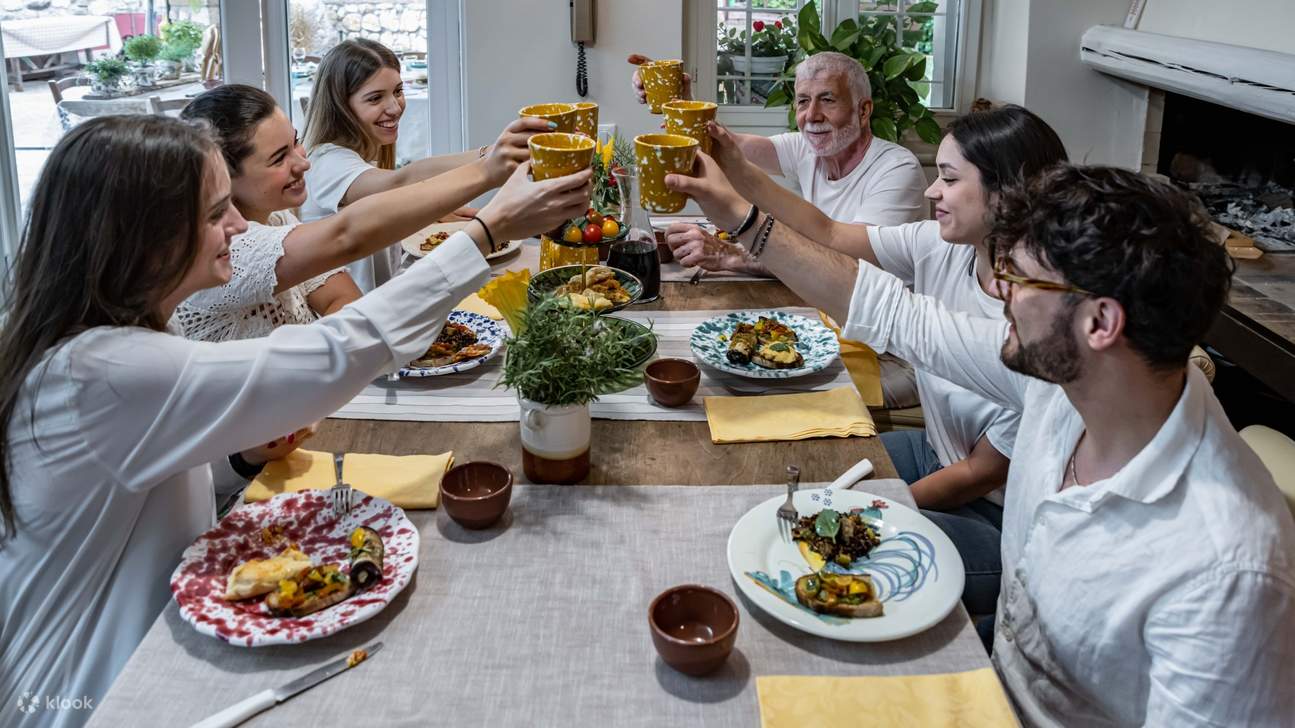 Enjoy a relaxed dining experience in a beautiful, homey atmosphere in Massa Lubrense