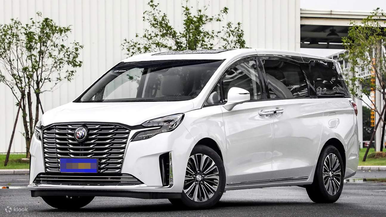 Modello a 7 posti: Buick Business o equivalente