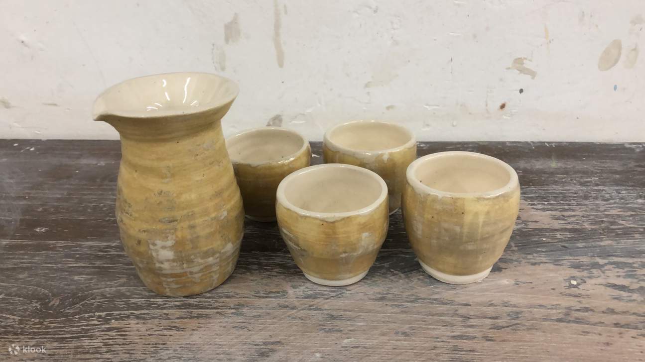 动手吧陶艺工作坊 Create Bar Studio - 拉坯陶艺体验班｜陶泥｜素烧｜釉烧｜葵芳 【限时优惠低至7折】