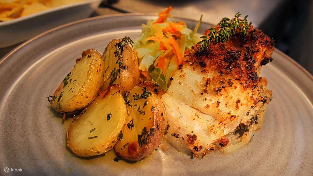 Dîner-Spectacle de Fado et Visite Nocturne