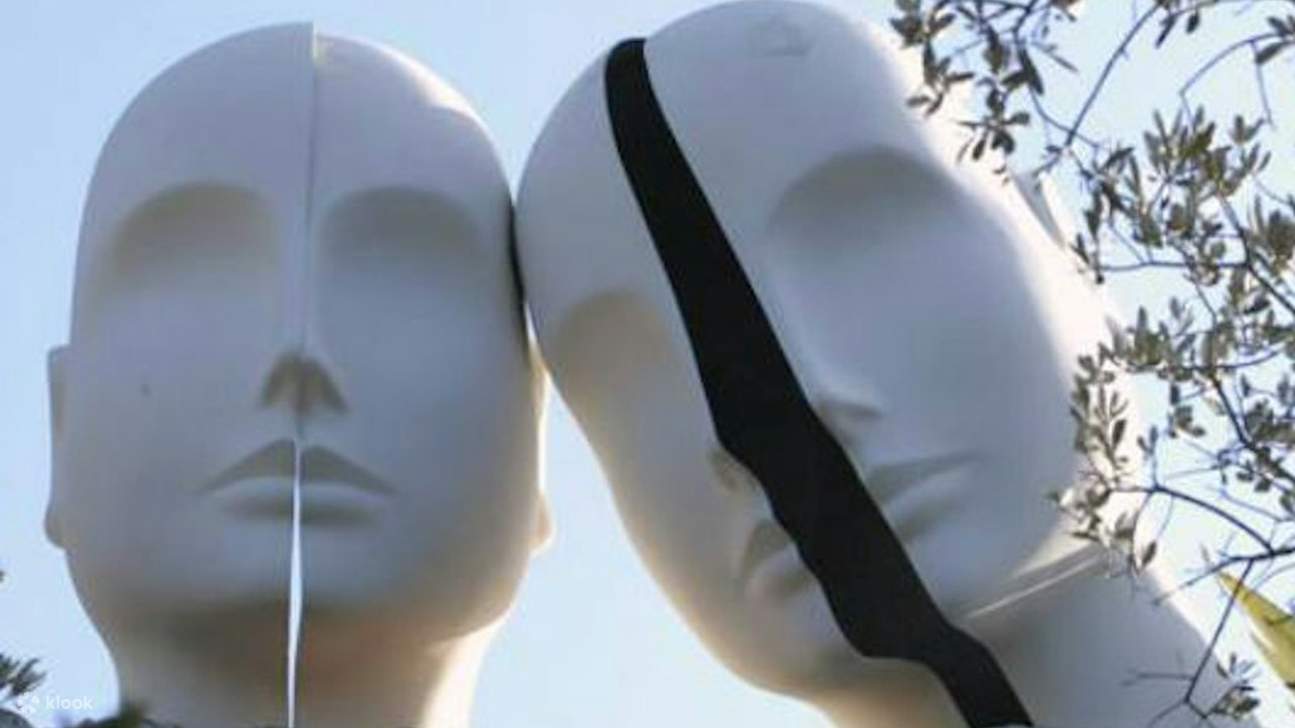 Explora el mundo surrealista de Salvador Dalí en su museo, donde el arte y la imaginación se unen