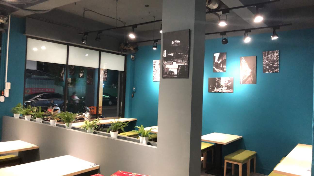 Dining area at Jiami Jiami Taiwanese Foods in Xinpu Station