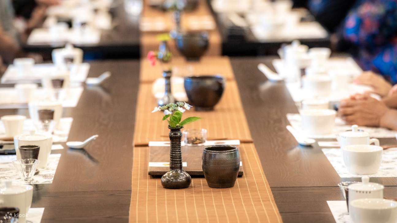 K-Tea Foods, Tee und Kunsthandwerk-Erlebnis in Jeju