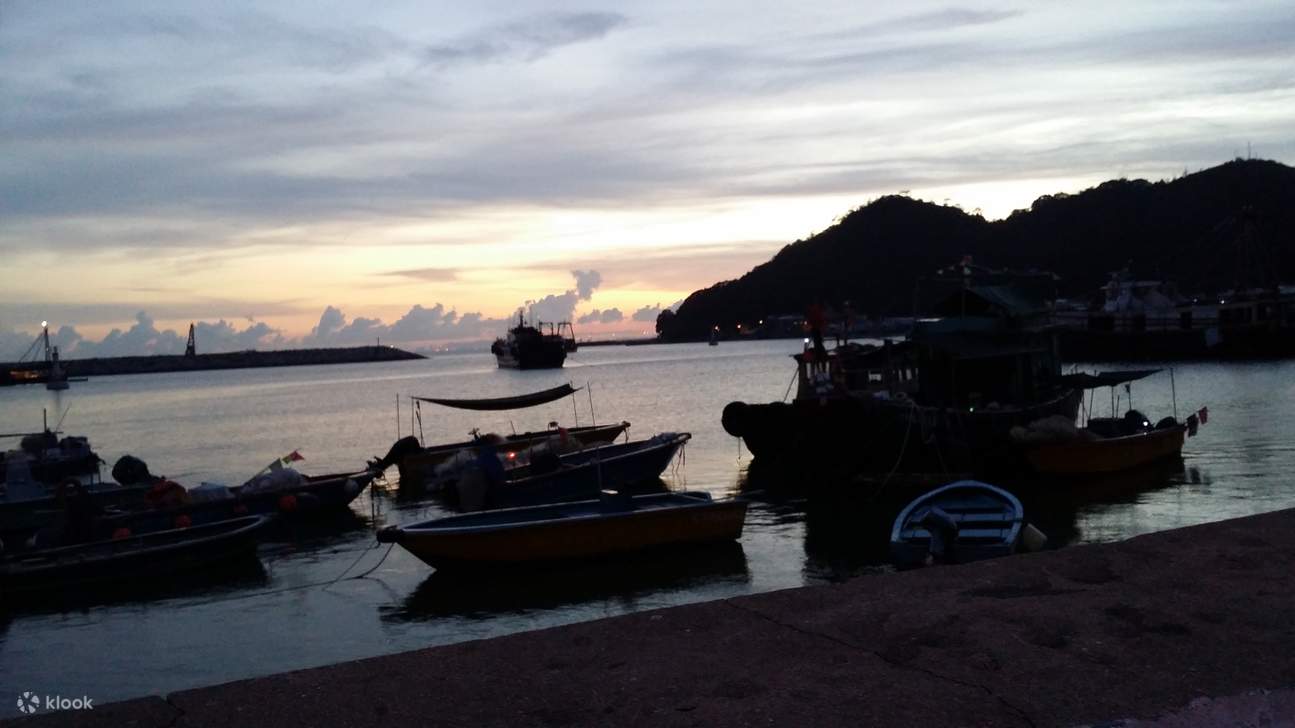 Tiket bot bersiar-siar Tai O