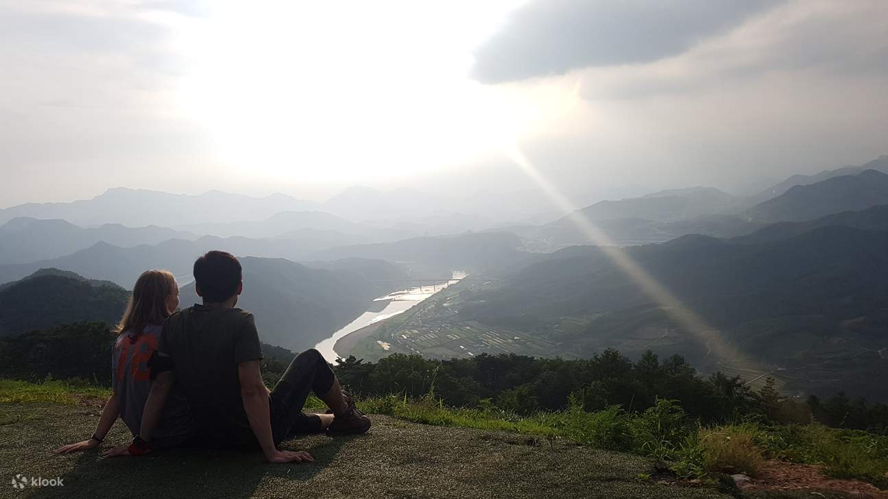 Situé à environ 1 heure et 30 minutes de la zone métropolitaine, c'est le choix idéal pour échapper à la routine quotidienne et créer une journée spéciale !