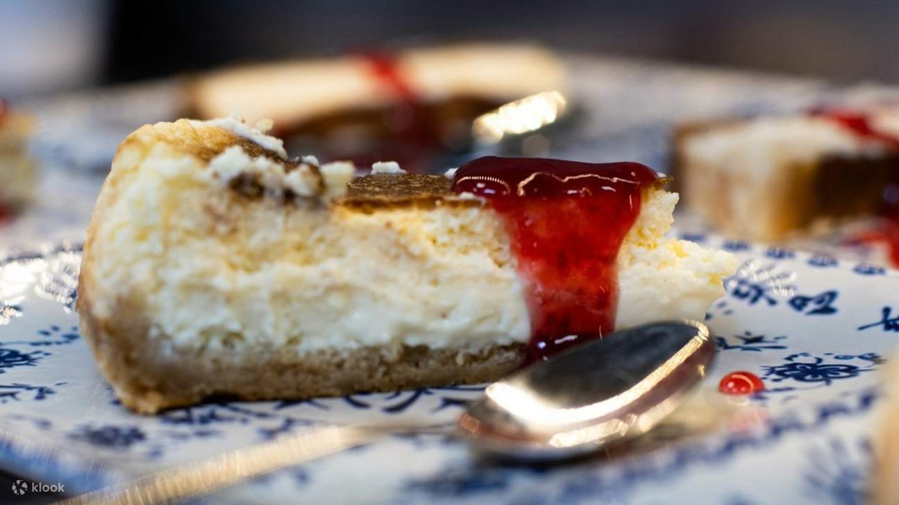 Pencuci mulut Andalusian yang manis menawarkan penutup yang sempurna untuk malam flamenco anda