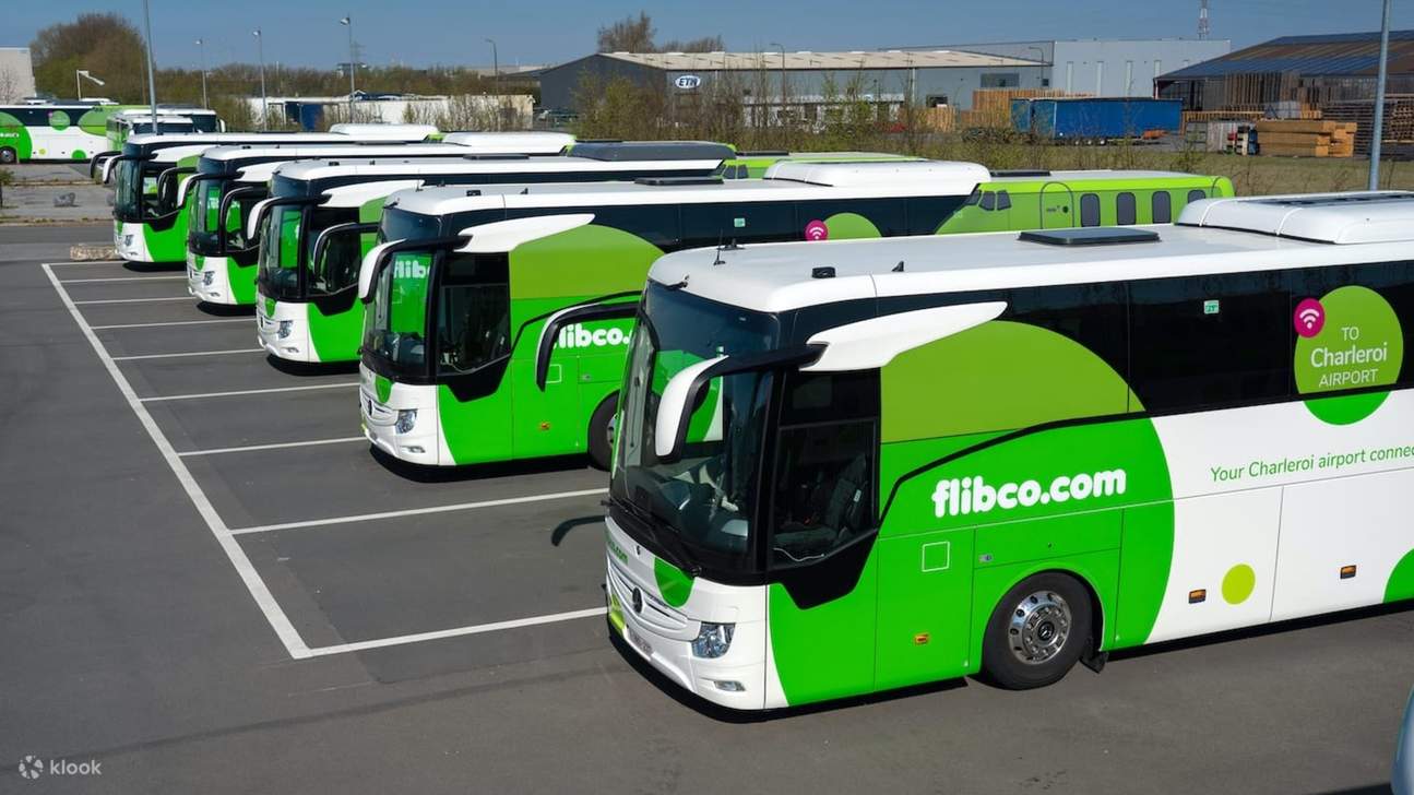 Chung tay bảo vệ môi trường và di chuyển thông minh với những chiếc xe khách thoải mái, thân thiện với môi trường