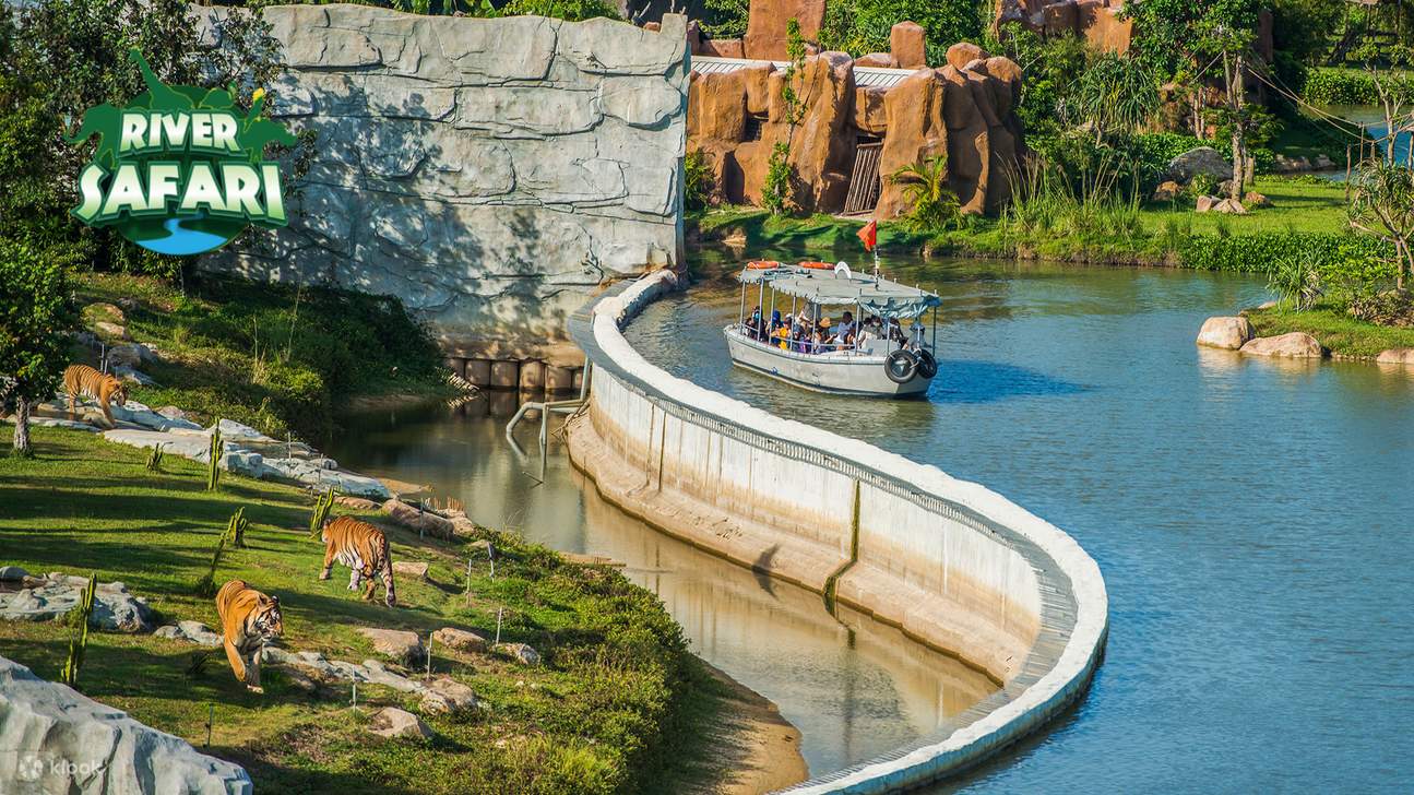 ริเวอร์ ซาฟารี นาม ฮอยอัน (River Safari Nam Hoi An) เป็นหนึ่งในอุทยานอนุรักษ์แม่น้ำและสัตว์ป่าที่ใหญ่ที่สุดในโลก ที่นี่เป็นบ้านของสัตว์กว่า 50 สายพันธุ์ จำนวนเกือบ 530 ตัว