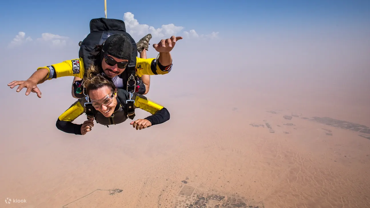Skydive Dubai - Skydiving Experience