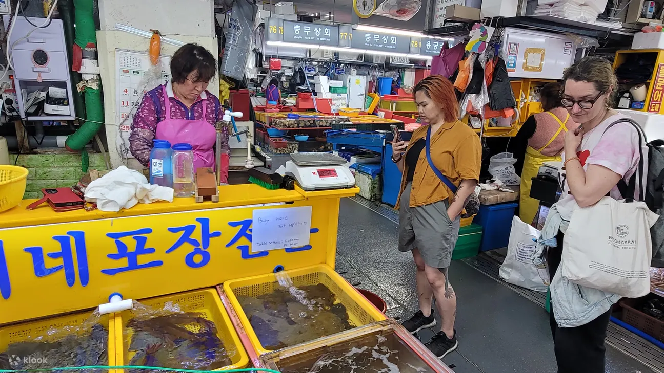 釜山海鲜之旅 & 与釜山偶巴共进晚餐
