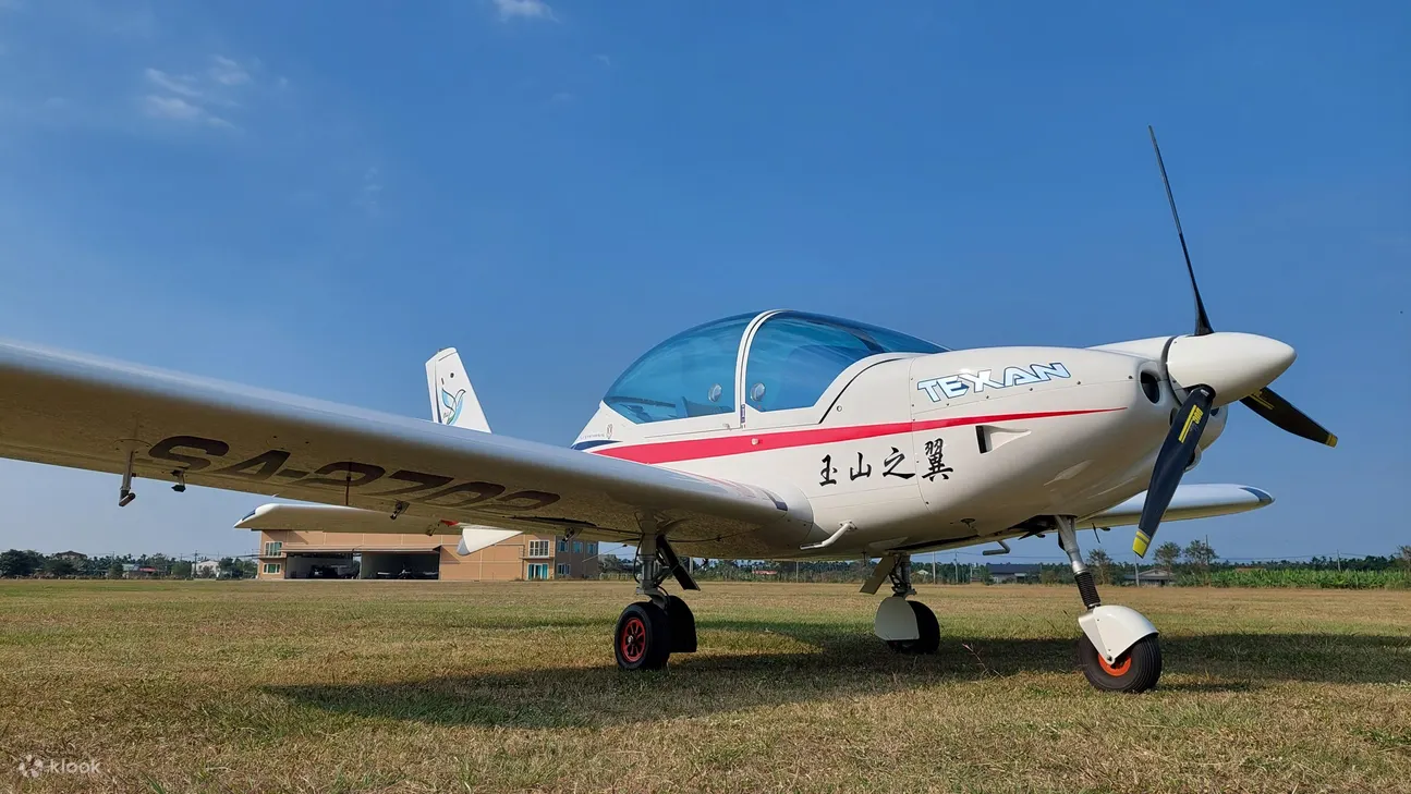 屏东: 天空轻航机运动飞行体验