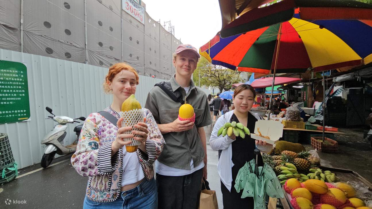 คลาสเรียนทำอาหาร: บะหมี่เนื้อ, หลู่โร่วฟ่าน, แพนเค้กต้นหอมในไทเป