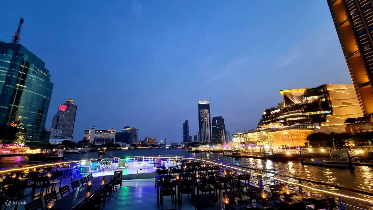 曼谷湄南河白兰花号游船