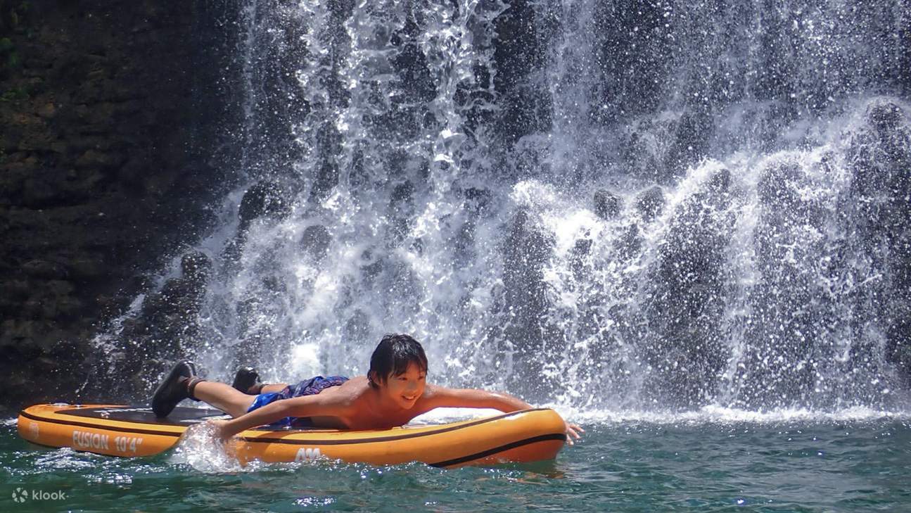 Verborgener Badespaß im Laoxi