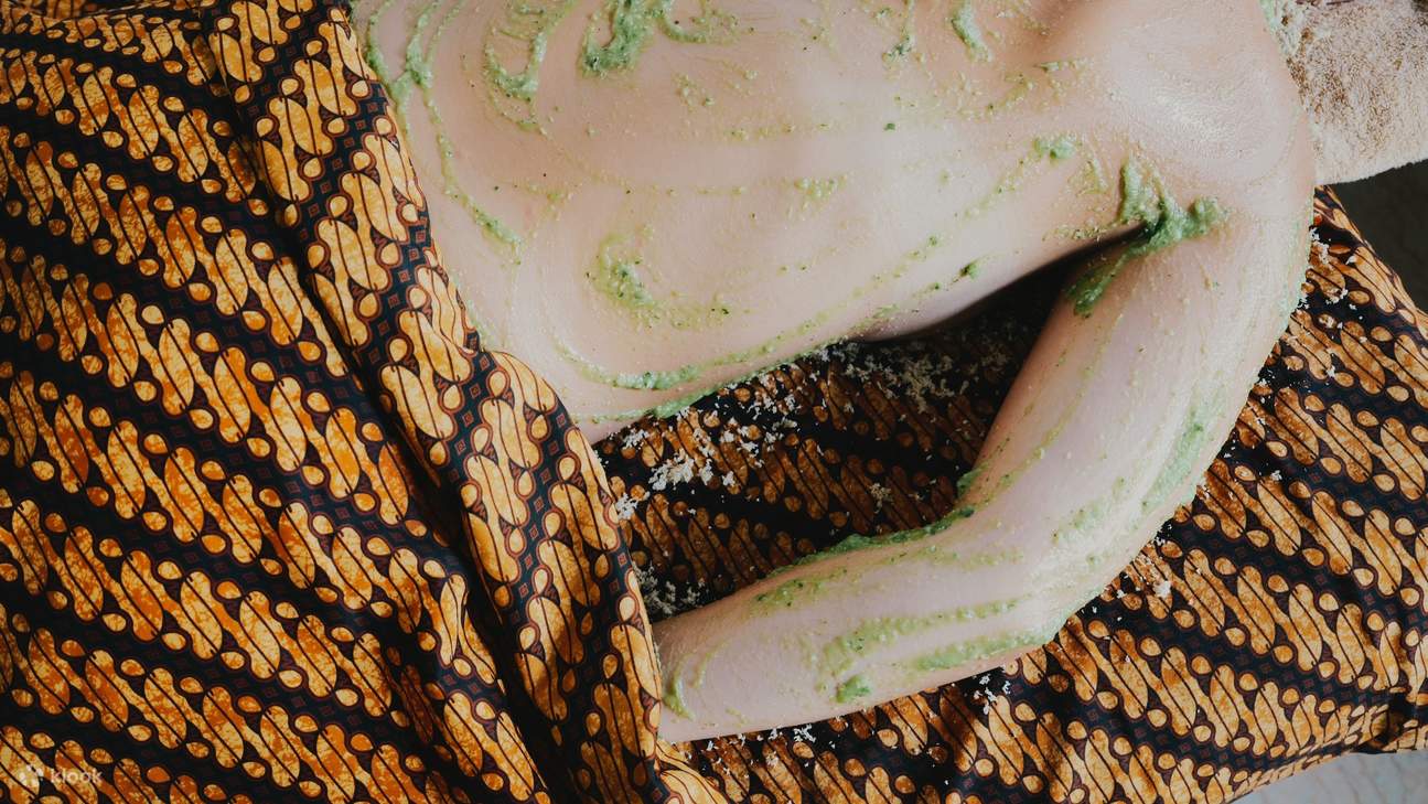 Genießen Sie eine Reihe entspannender Behandlungen in einem der besten Spas in Jembrana, Bali.