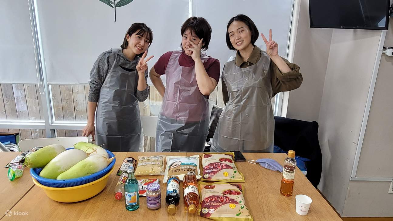 Kimchi Making Class Korean radish Kimchi(Kkakdugi) Cooking with Ocean view in Busan - Klook