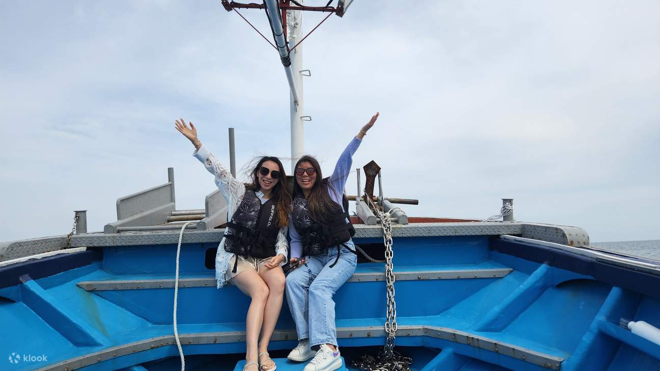 ทัวร์ตกปลาบนเรือในทะเลที่เชจูพร้อมอาหารกลางวัน