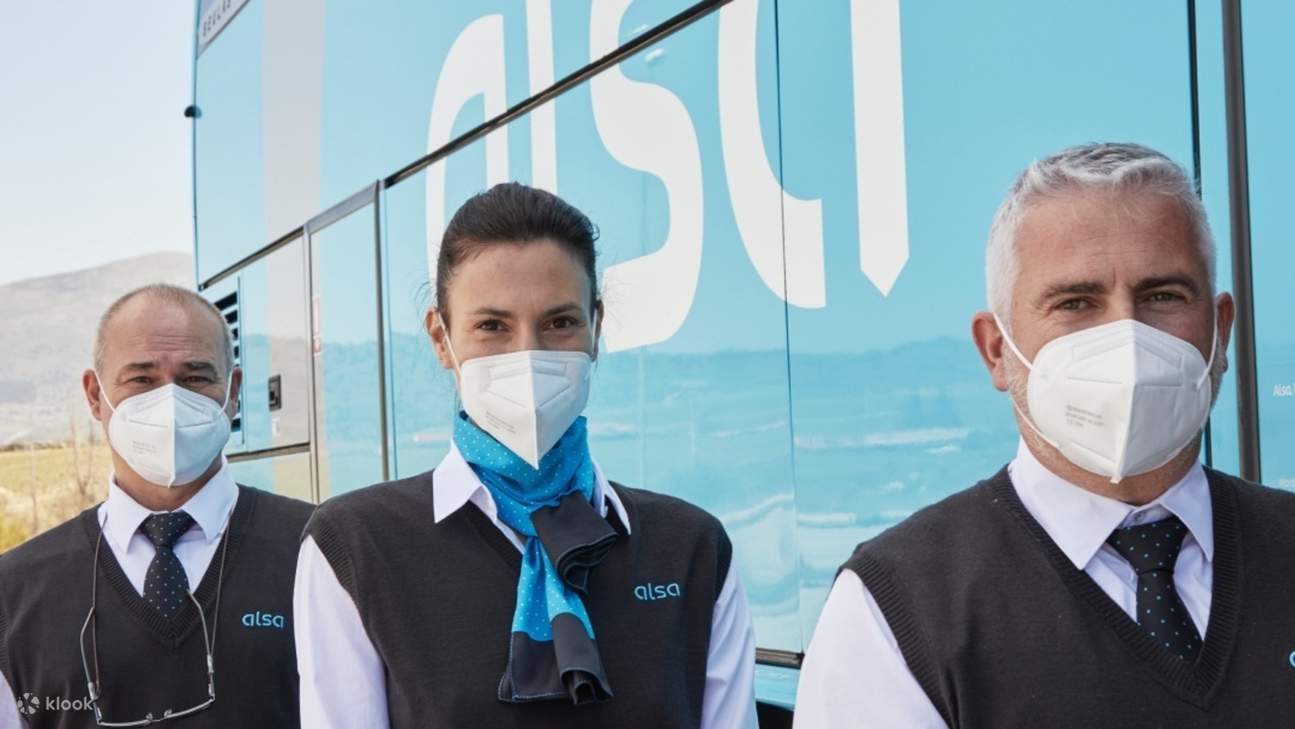 享受可靠的服务，根据您的航班抵达时间完美安排行程，让您舒适出行