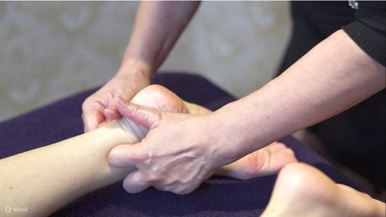 Liyang Negative Ion Crystal Bedrock Bath (Featuring select Japanese negative ions, Brazilian crystals, and Tibetan medicinal stones, allowing you to deeply sweat and enjoy health benefits while comfortably lying down)