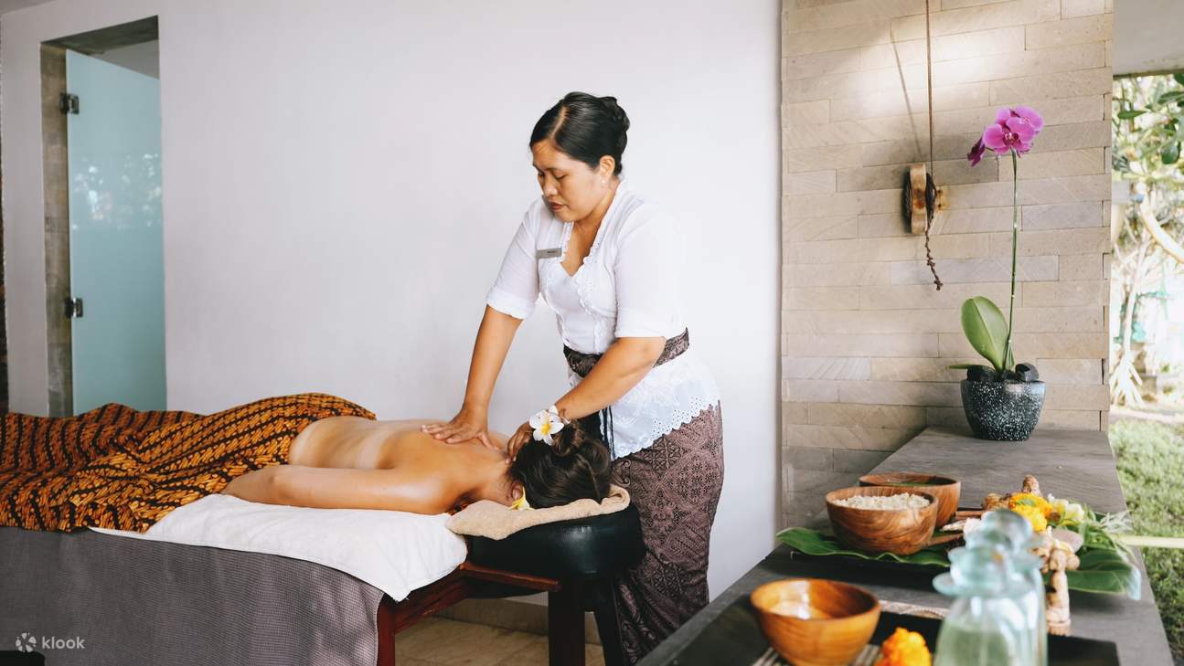 Disfrute de una serie de tratamientos relajantes en uno de los mejores spas de Jembrana, Bali