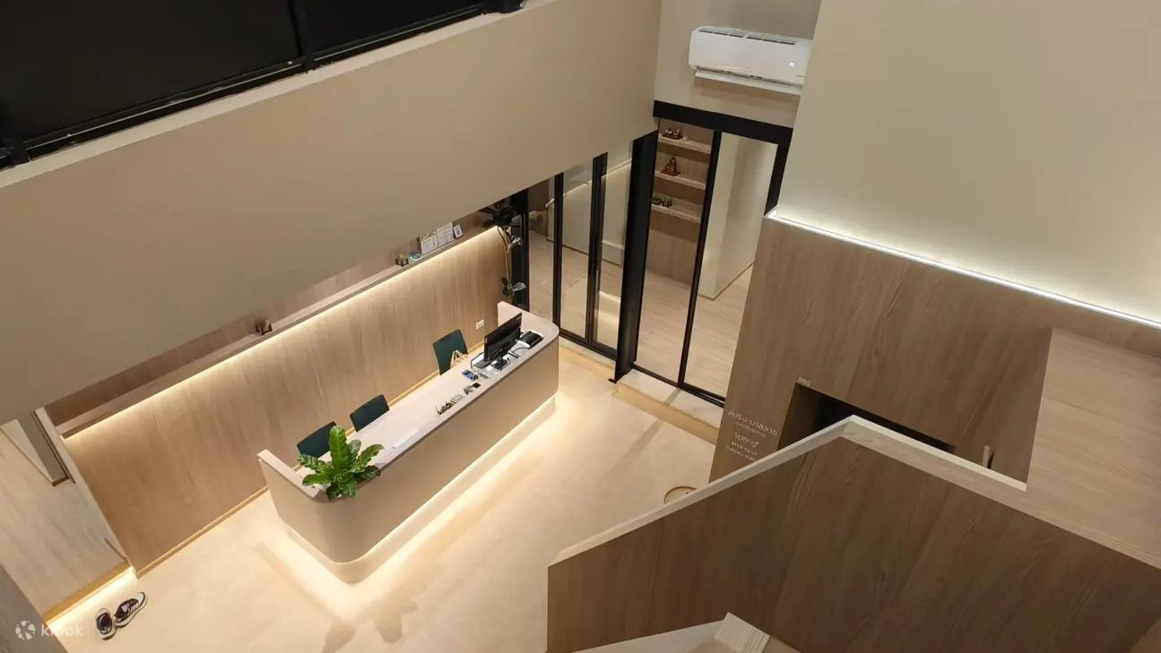 曼谷springmassage抓筋理疗按摩soi33/1店(近Emquartier)