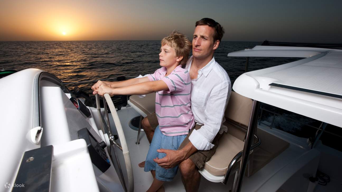 Menyelam bersama pari yang anggun dan rasakan surga bawah laut Oman