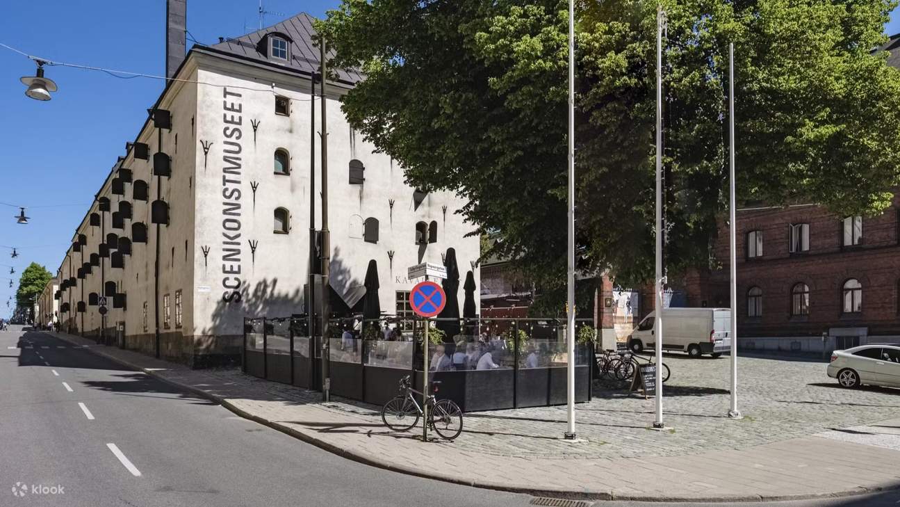 参与有趣的动手展览，激发所有年龄段的创造力