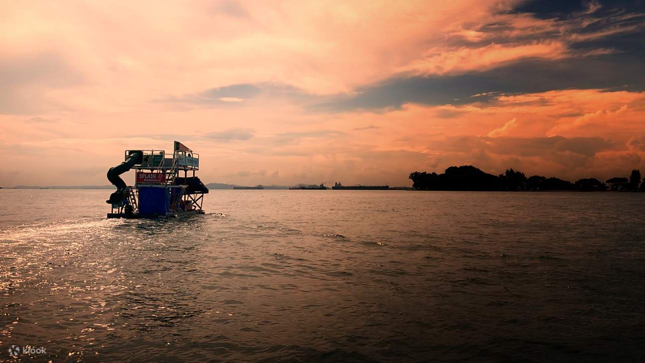 Splash Adventure WaterPlay Park Experience di Lazarus Island Klook