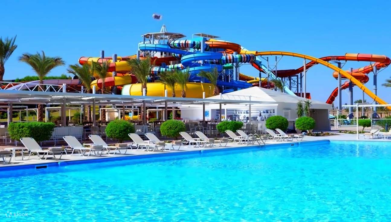 Полный день в аквапарке с обедом в Хургаде