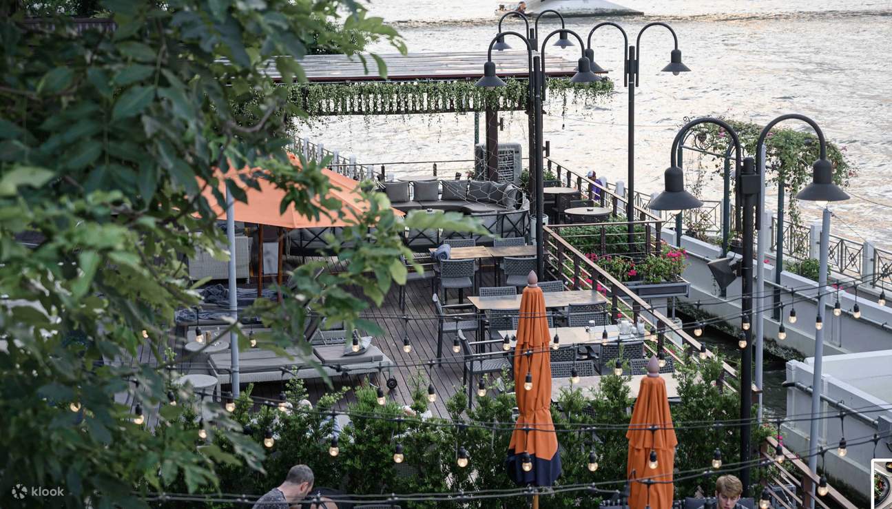 Babble and Grill at Riva Surya Bangkok