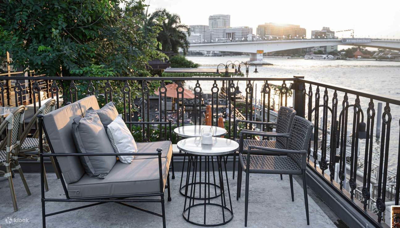 Babble and Grill at Riva Surya Bangkok