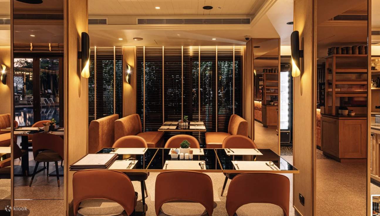 Babble and Grill di Riva Surya Bangkok