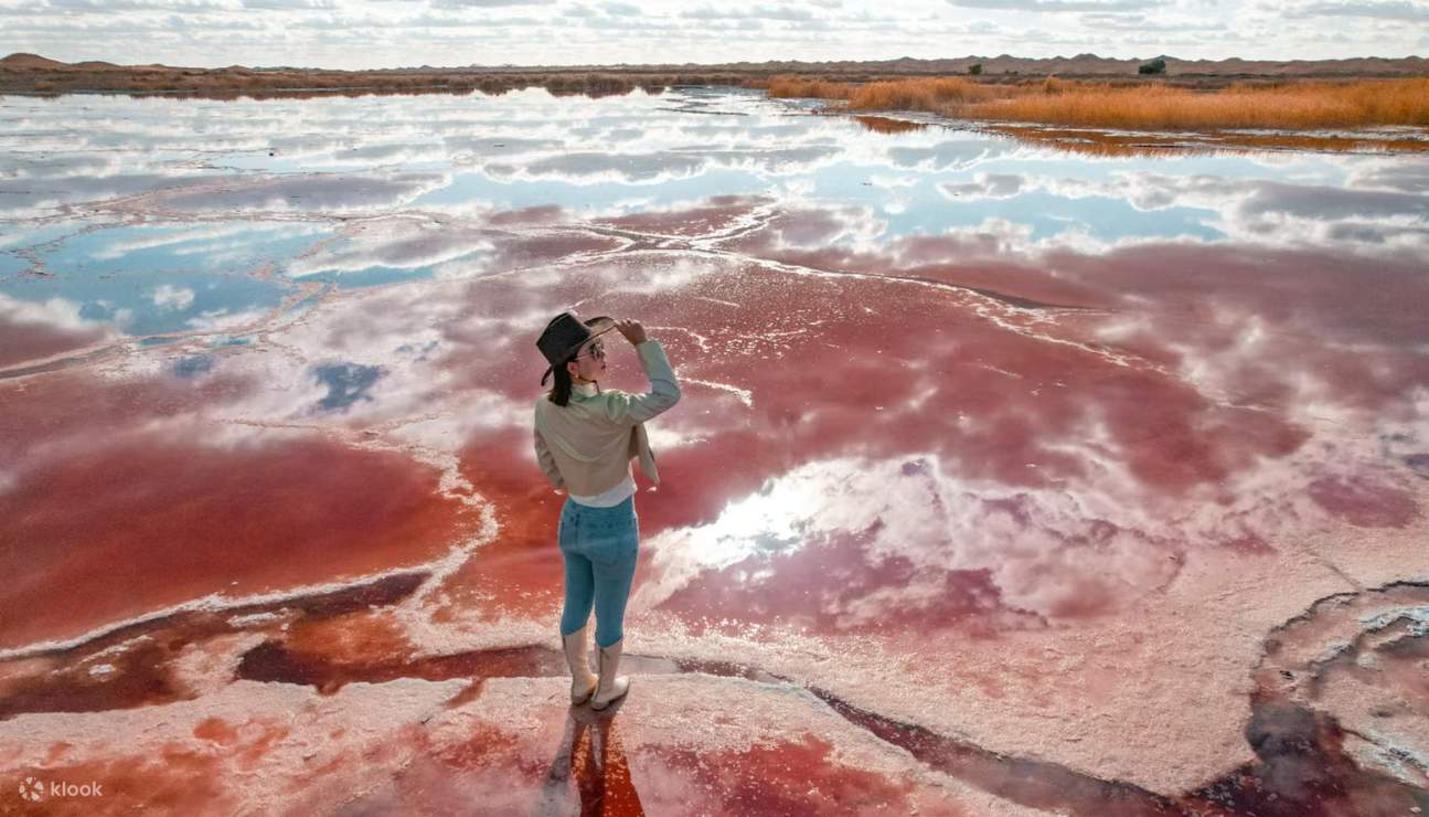5-Day Ningxia Stargazing Trip (Tengger Desert Camping + Five Lakes Crossing  + 5 Desert Entertainment Activities + Zhenbeibao Western Film Studio +  Helan Mountain Rock Paintings + Western Xia Mausoleums + Route 66 +  Beichangtan Village + Shapotou ...