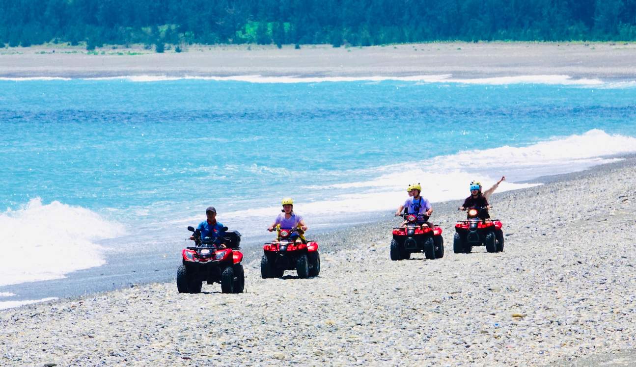 6 chilometri di costa e percorsi multi-terreno