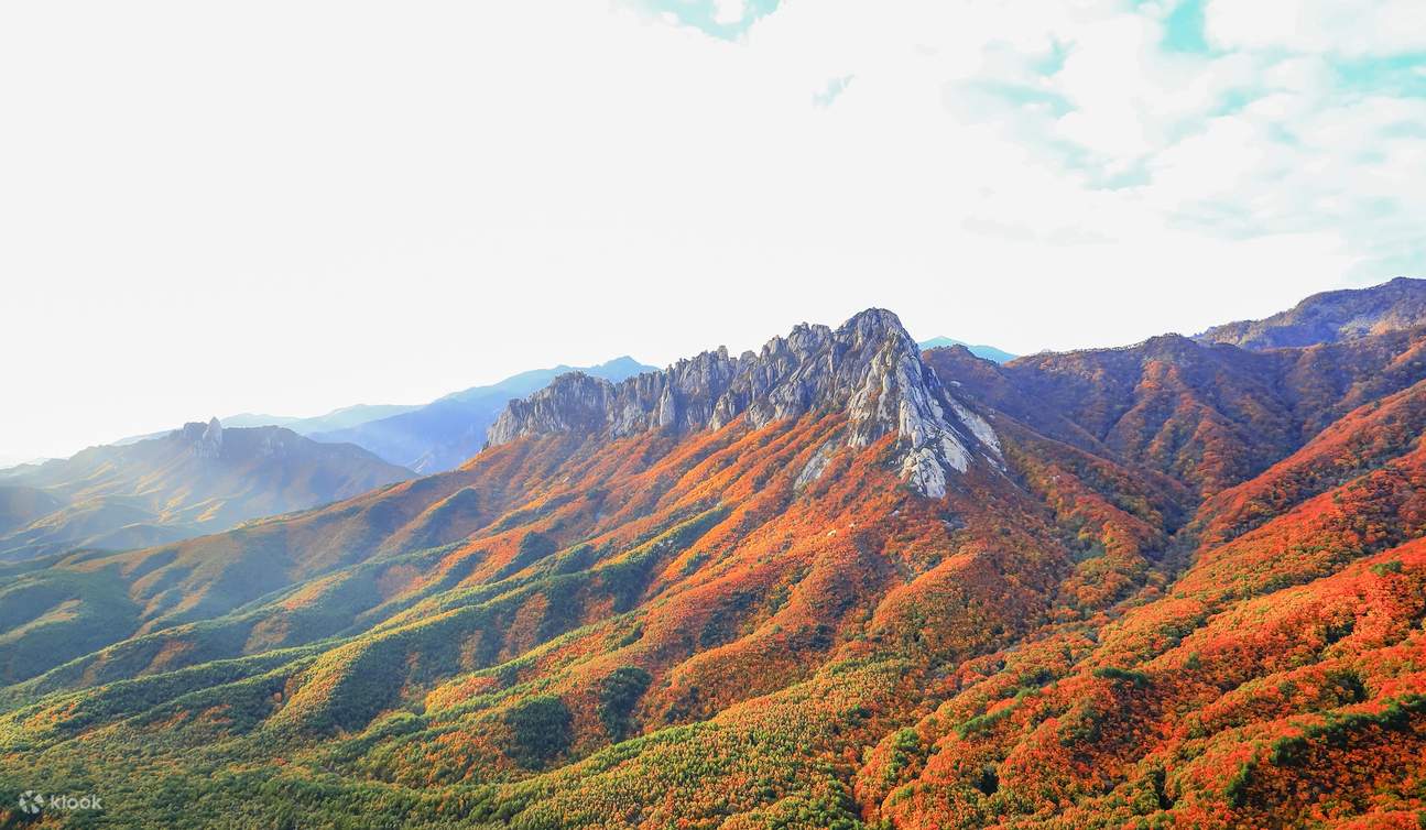 Day trekking PKG 2 - Seoraksan National Park - Klook United