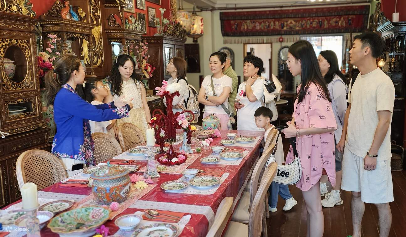 Singapore Peranakan Chinese Culture and Heritage Private Museum - Klook  United Kingdom