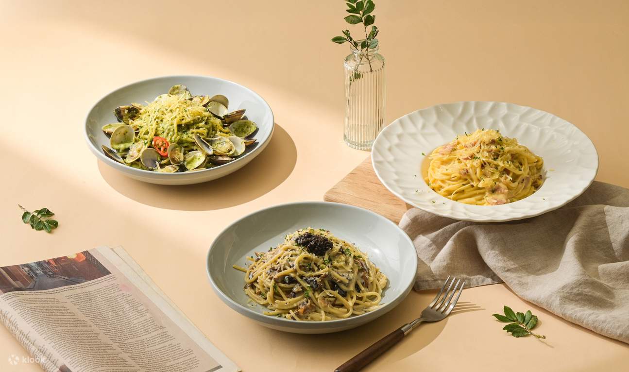 Cozzi KITCHÉN di HOTEL COZZI Ximen Tainan - Restoran Keluarga