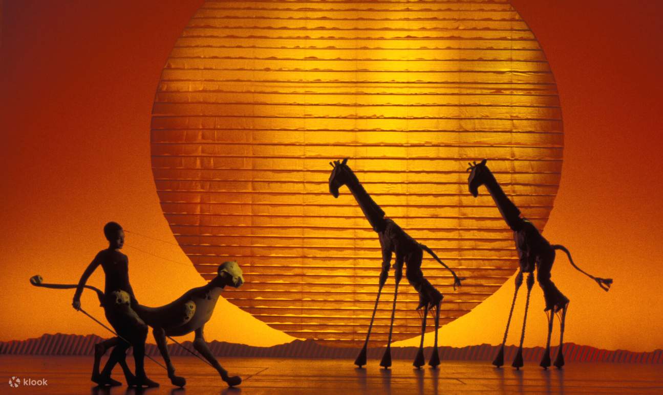 Pertunjukan Raja Singa