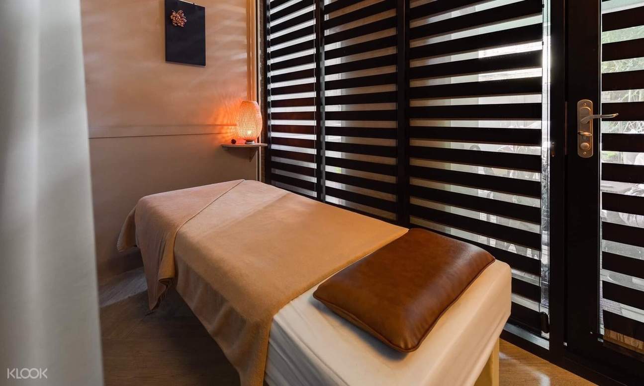 LOHAS Taiwanese Foot Massage in Taipei