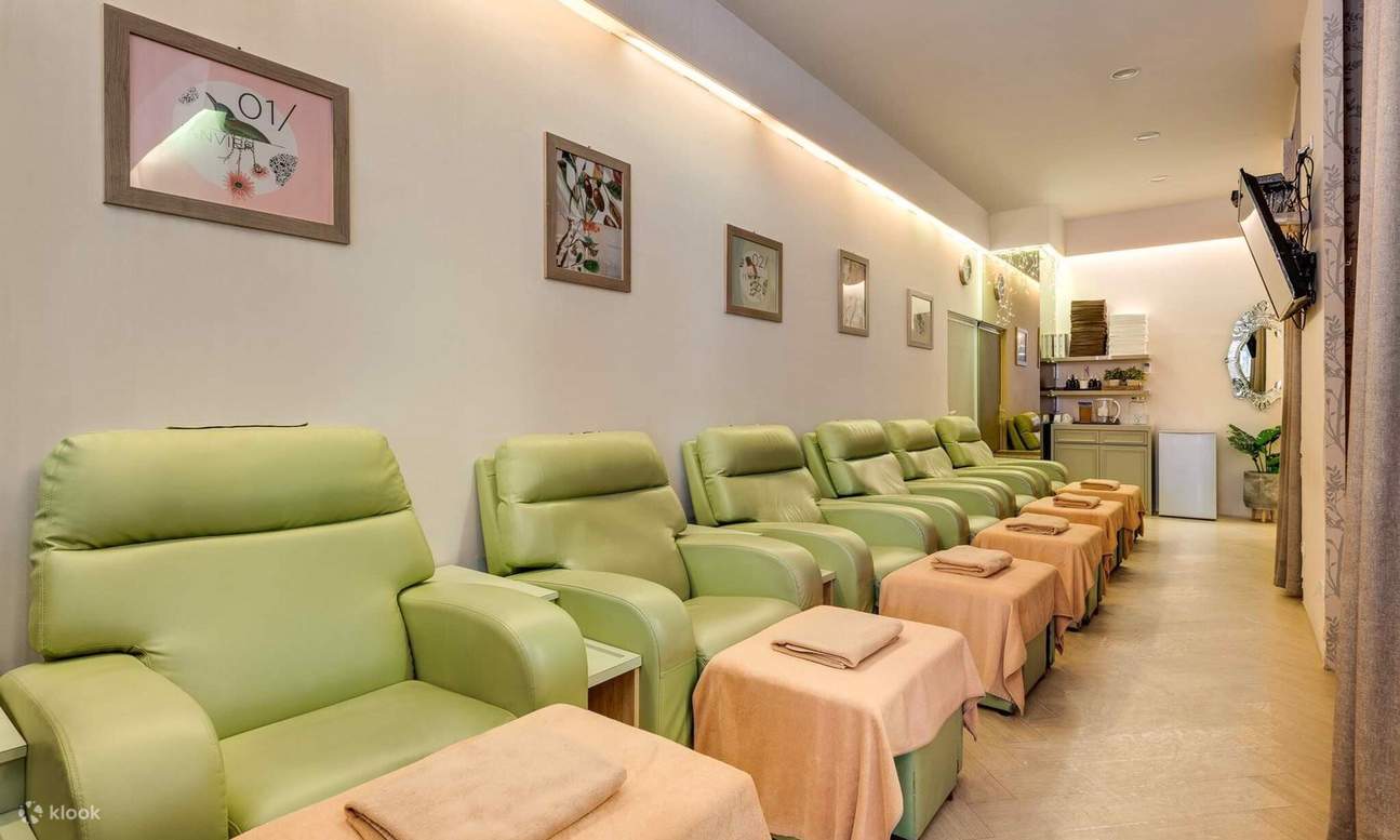 LOHAS Taiwanese Foot Massage in Taipei Klook