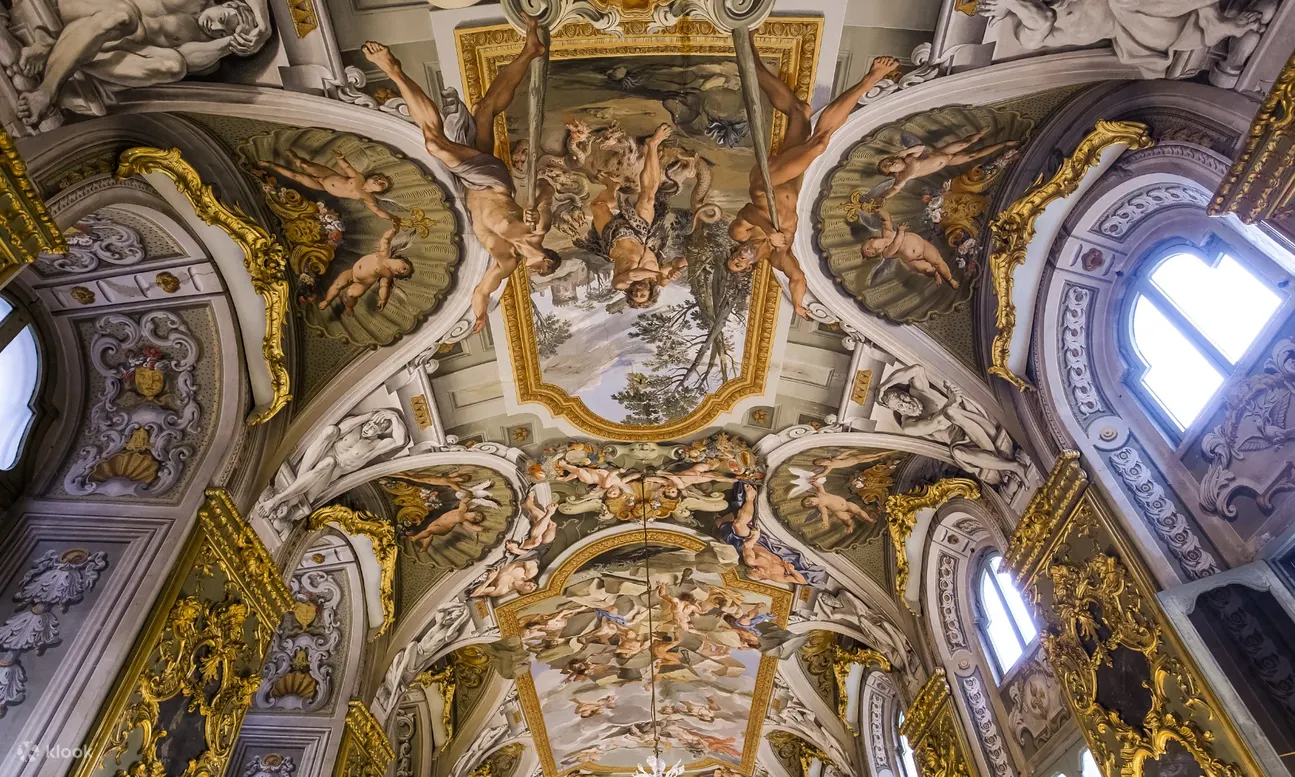 Doria Pamphilj 的壁畫