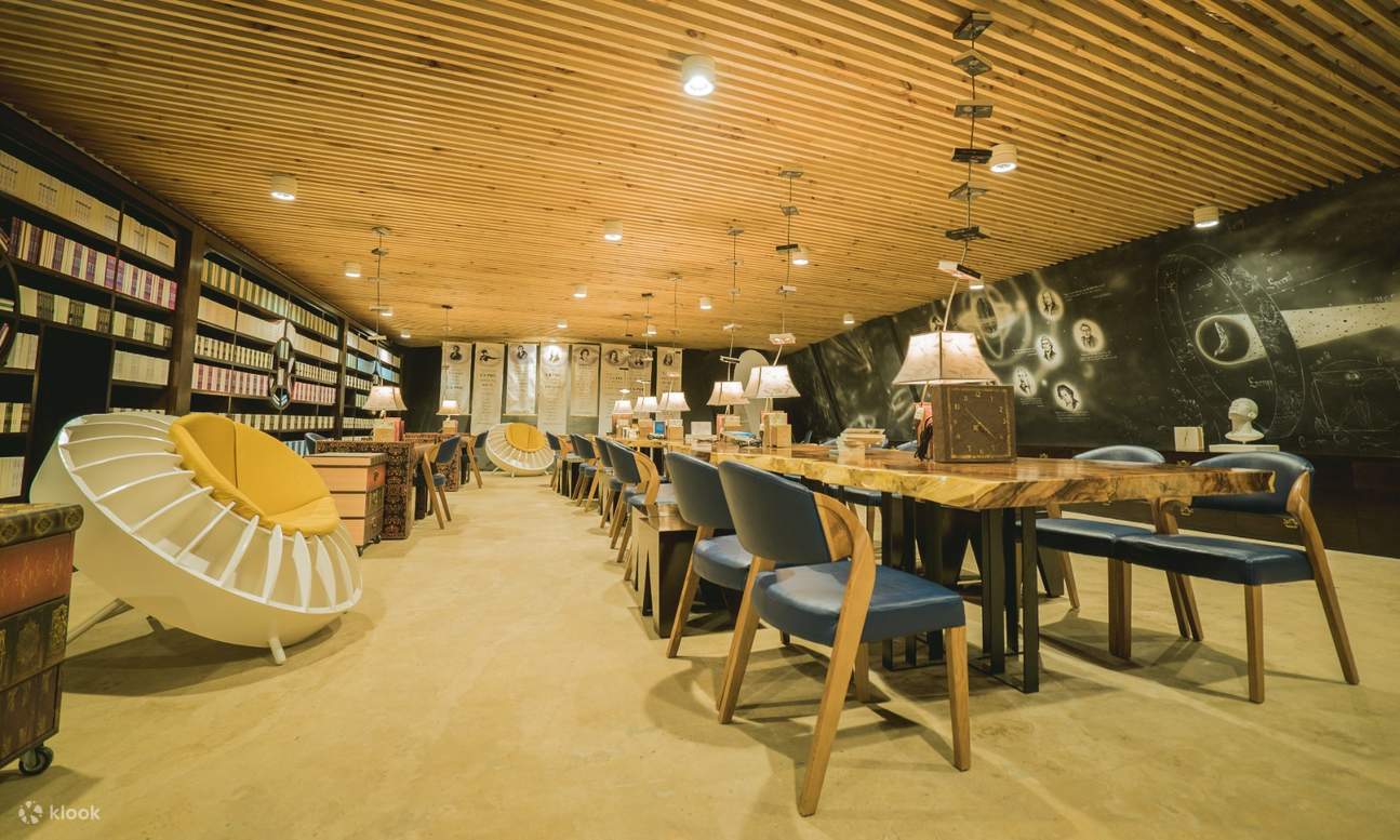 커피 머신 및 원두 전시