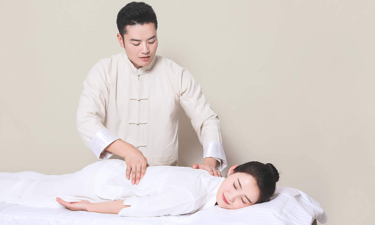 Chongqing Jingutang • Pijat Tradisional Cina • Pengalaman Pijat ...